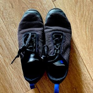 Nike boys Air Max